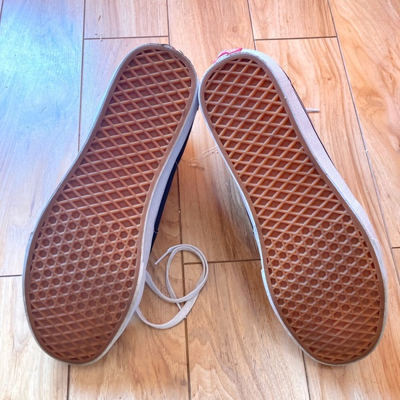 Vans Black High Tops 13 - Picture 6 of 7